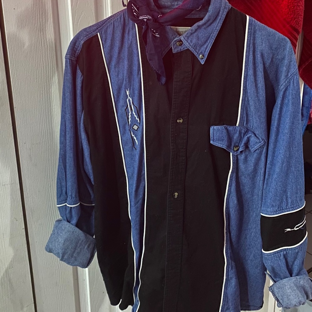 Western Button-up🤠